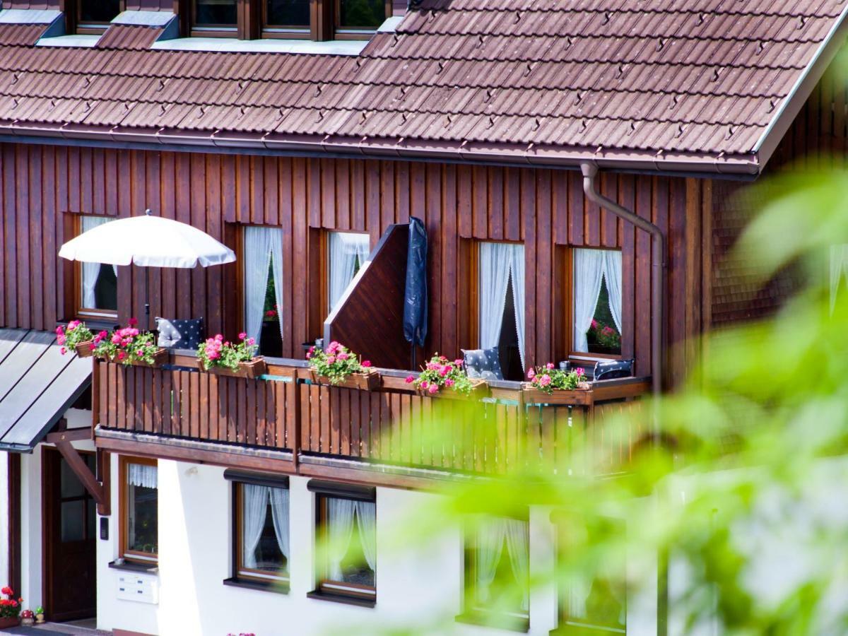 Haus Keller Ferienwohnungen Todtnauberg Exterior photo