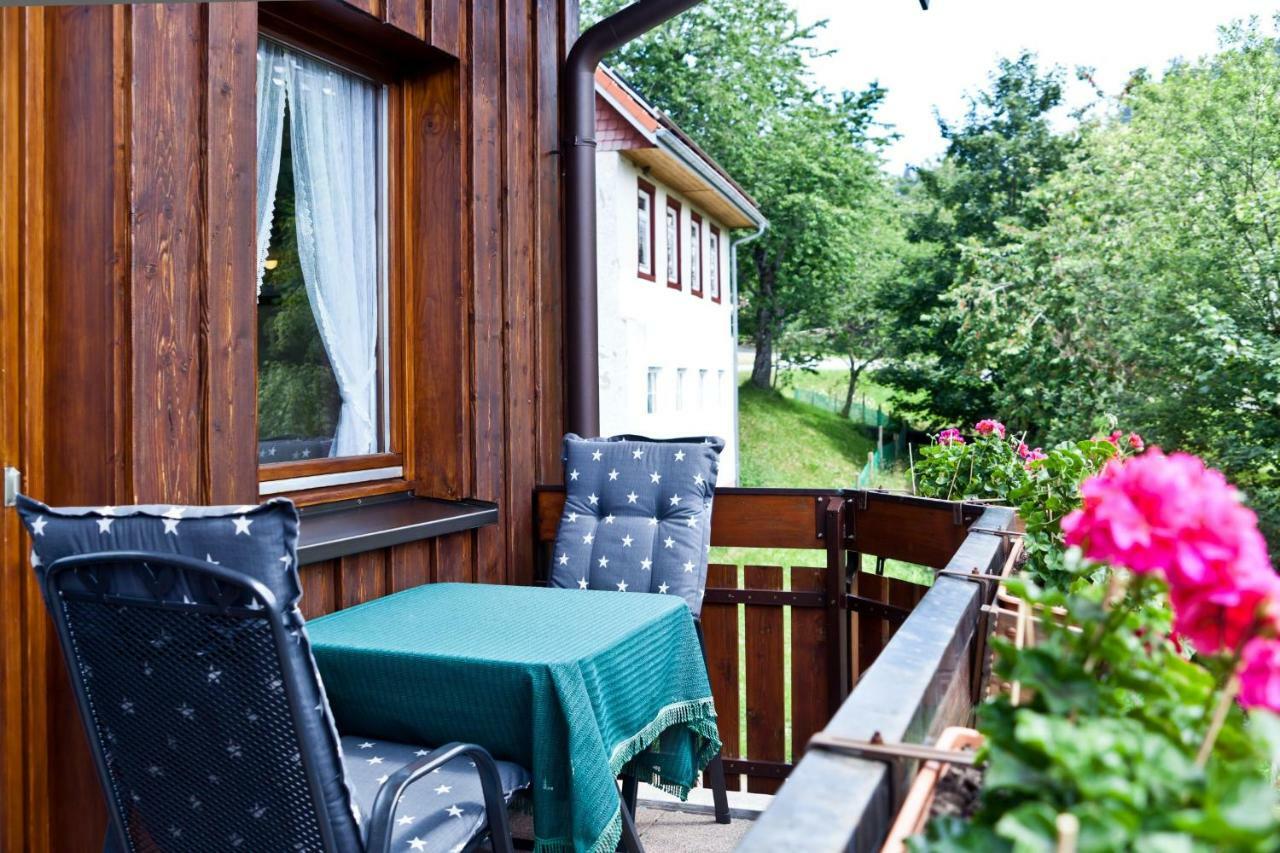 Haus Keller Ferienwohnungen Todtnauberg Exterior photo